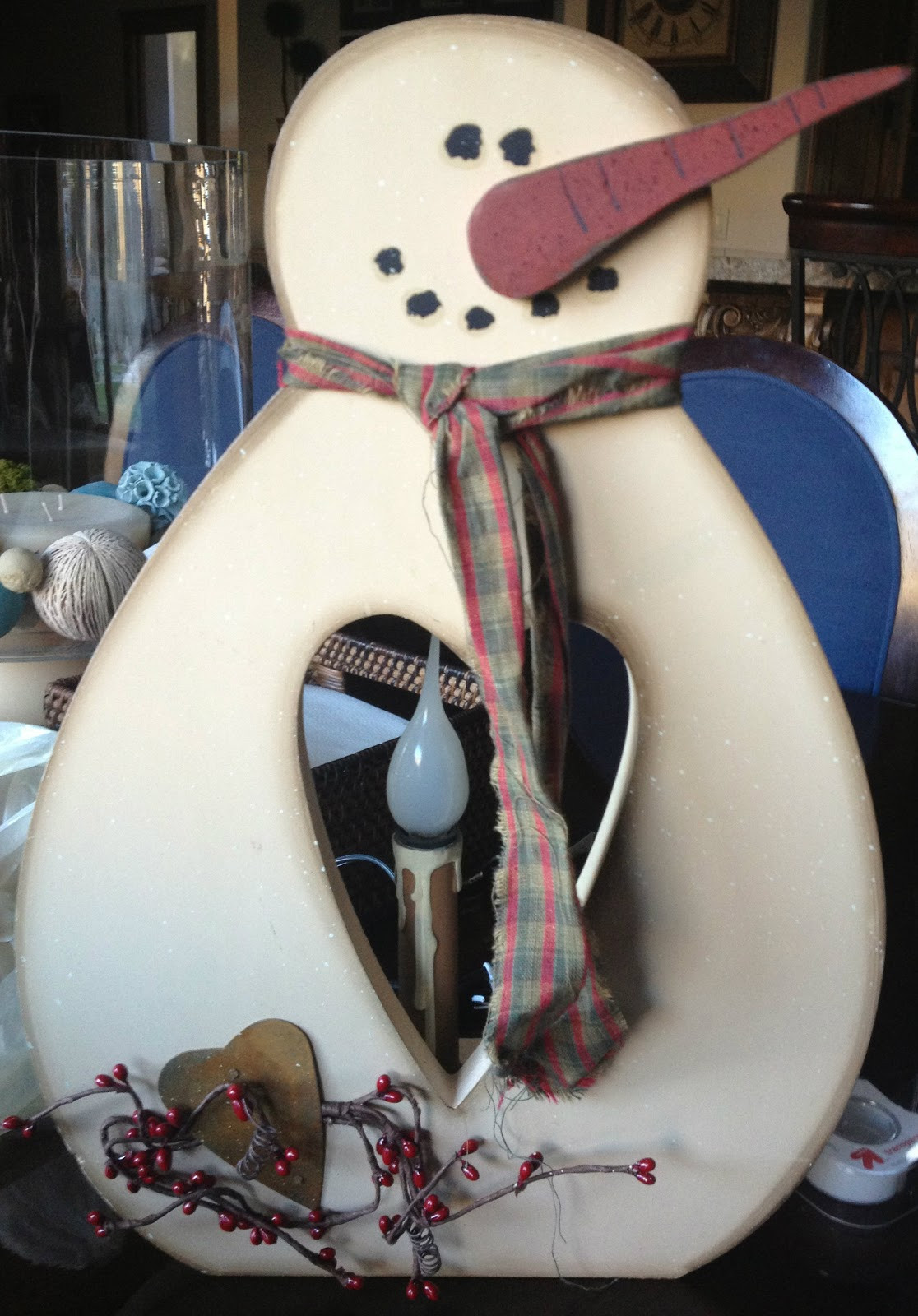 DIY Wooden Snowman
 Dad Built This Wooden Snowman