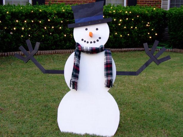 DIY Wooden Snowman
 How to Build a Wooden Snowman how tos