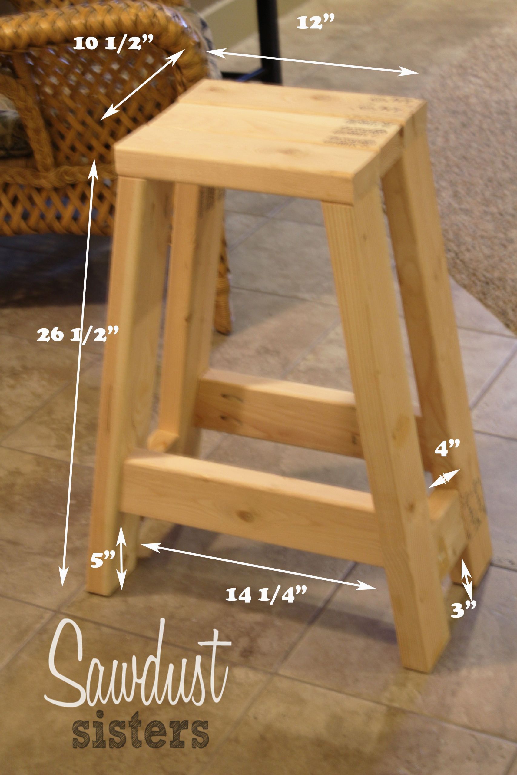 DIY Wooden Stools
 Build a Barstool Using ly 2x4s