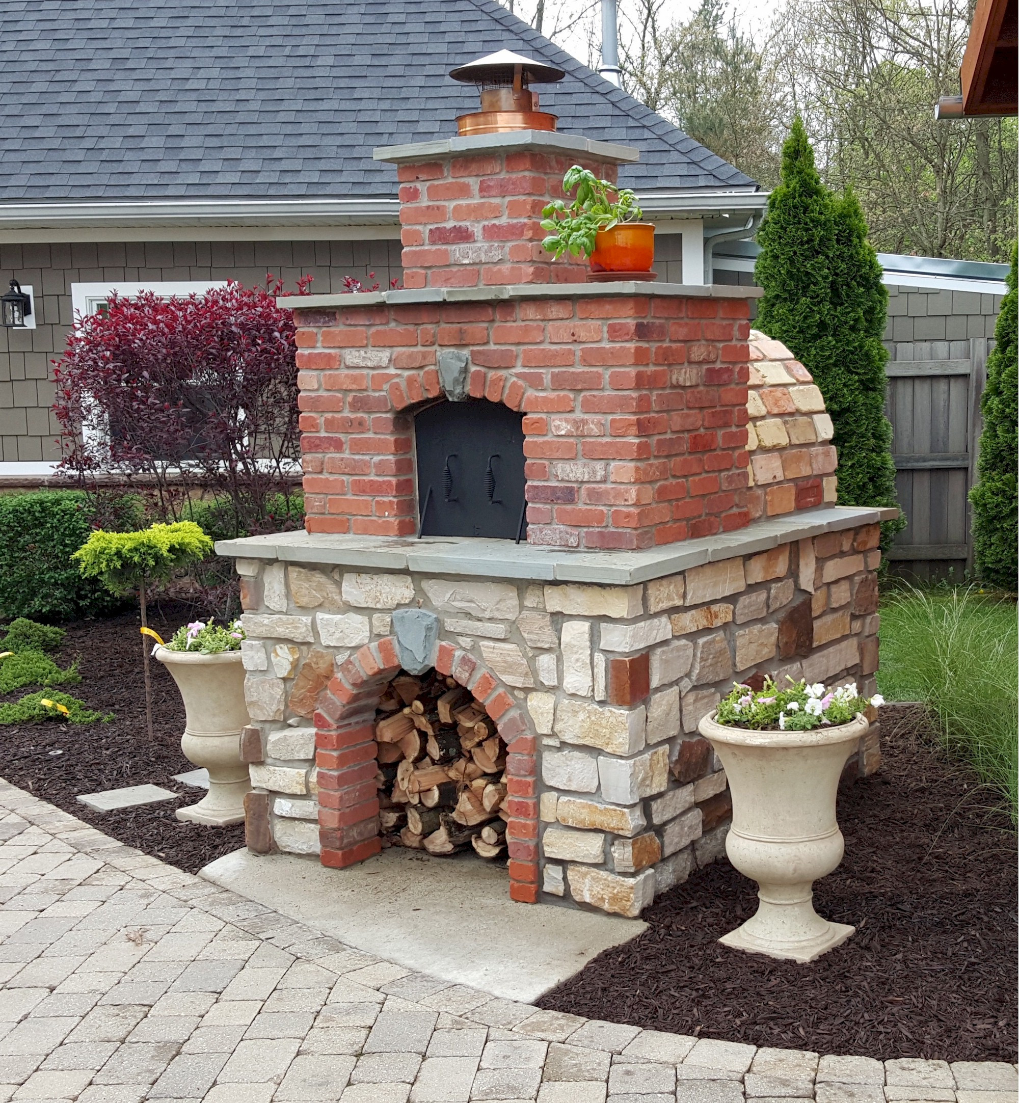 DIY Woodfire Pizza Oven
 DIY Wood Fired Outdoor Brick Pizza Ovens Are Not ly Easy