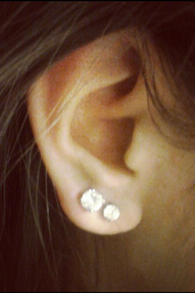 Double Piercing Earrings
 Pin by Sarah L☆ on Style me pretty