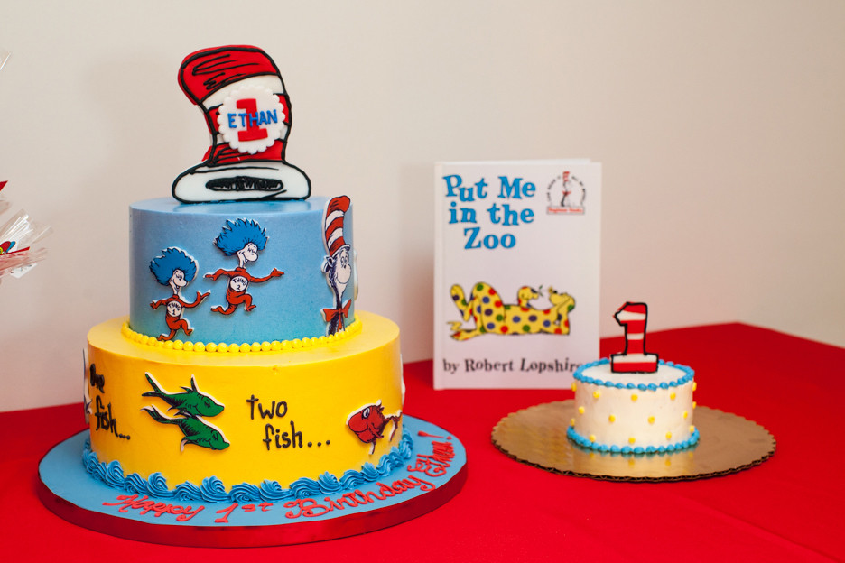 Dr Seuss Birthday Cakes
 Nico and LaLa Dr Seuss First Birthday