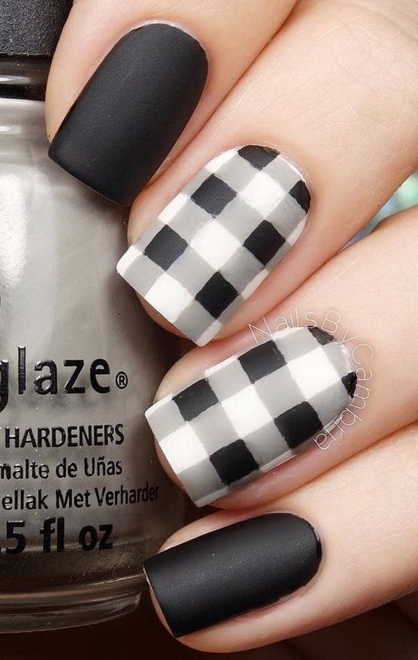 Easy Black And White Nail Designs
 30 Stylish Black & White Nail Art Designs For Creative Juice