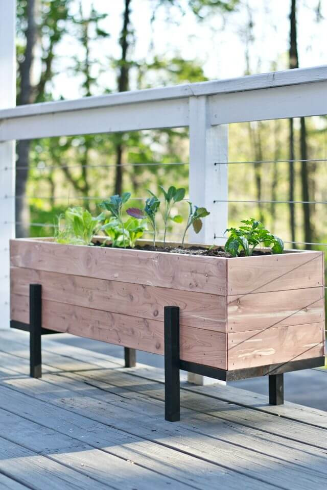 Easy DIY Planter Box
 32 Best DIY Pallet and Wood Planter Box Ideas and Designs