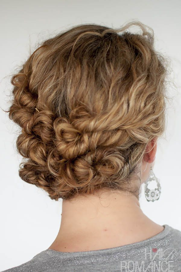 Easy Hairstyles With Curls
 32 Easy Hairstyles For Curly Hair for Short Long