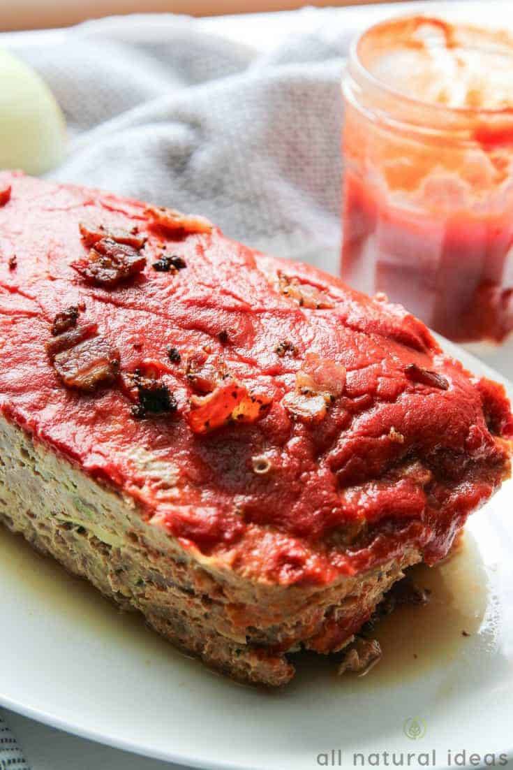 Easy Paleo Meatloaf
 Easy Paleo Meatloaf with Bacon for a Simple Family Meal