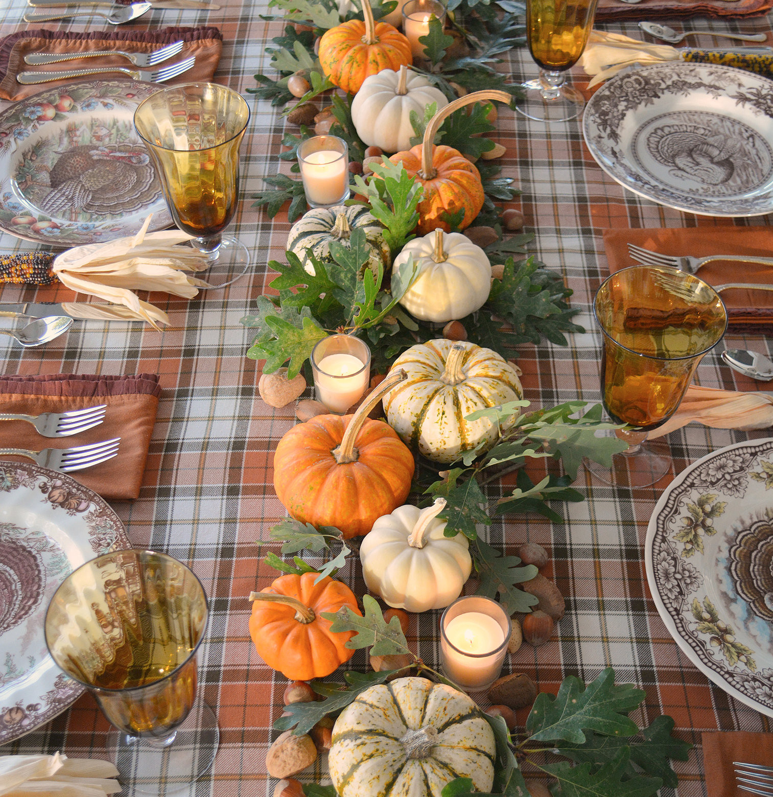 Easy Thanksgiving Table Decorations
 34 Stunning Thanksgiving Table Decor Ideas for 2019