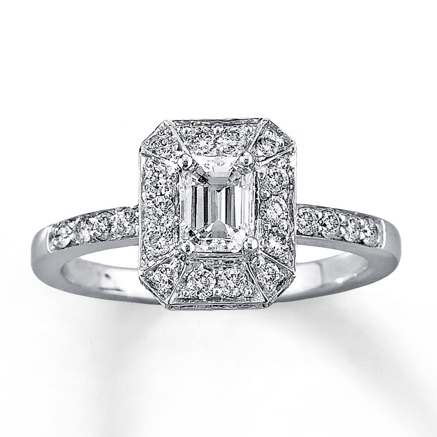 Emerald Cut Wedding Rings
 Ten Beautiful Emerald Cut Engagement Rings – BestBride101
