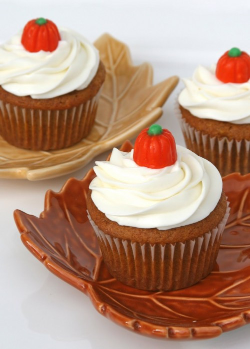 Fall Themed Cupcakes
 29 Fall Themed Cupcakes for This Season