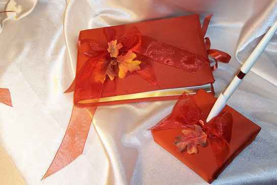 Fall Wedding Guest Book Ideas
 LLCD Rust FALL LEAVES Wedding Guest Book Pen SET
