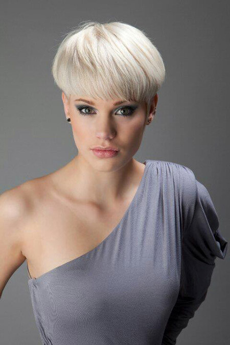 Female Bowl Haircuts
 Short and Straight Hairstyles