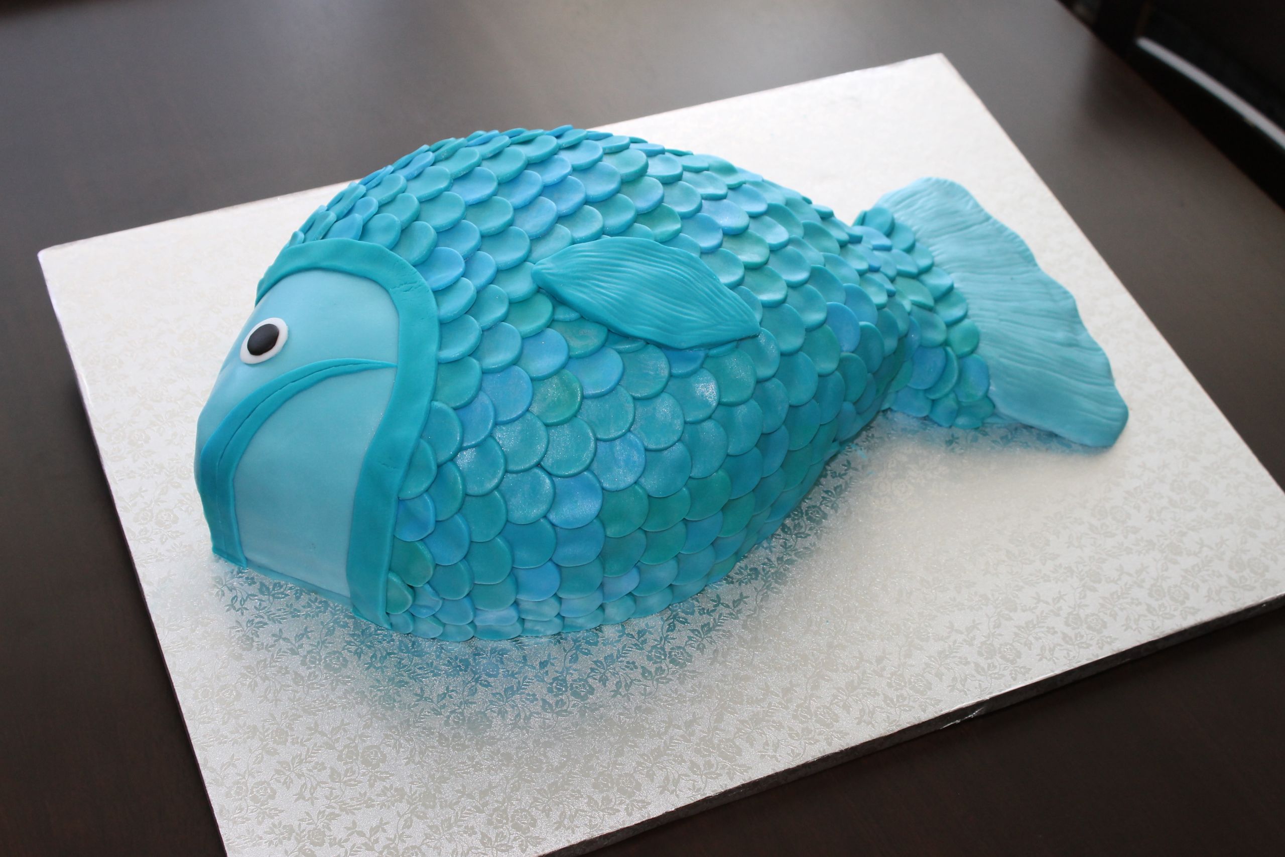 Fish Birthday Cakes
 Fish Shaped Cake
