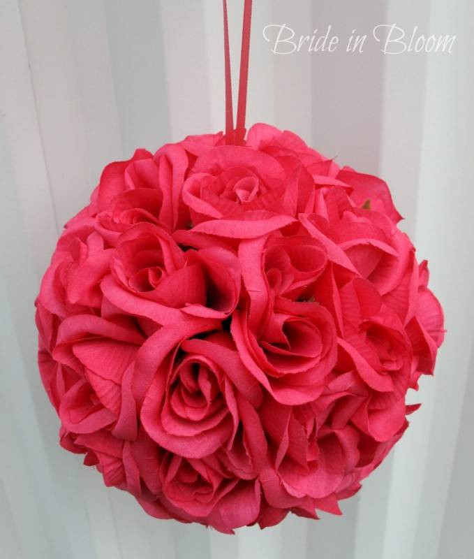Flower Balls For Wedding
 Super Easy Flower Balls DIY Wedding Project Wedding Fanatic