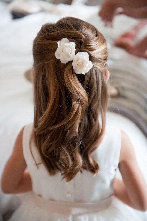Flower Girl Wedding Hairstyles
 18 Cutest Flower Girl Ideas For Your Wedding Day