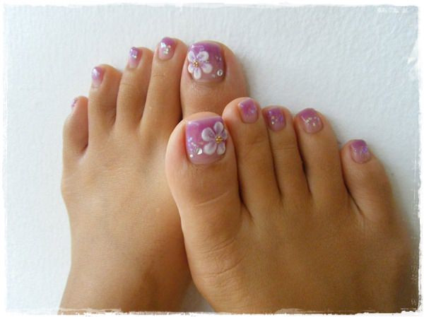 Flower Nail Art Designs For Toes
 45 Childishly Easy Toe Nail Designs 2015