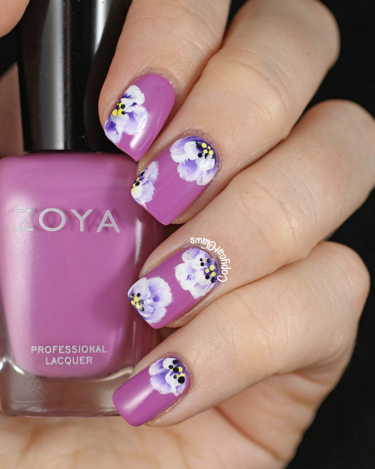 Flower Nail Designs
 20 Flower Nail Art Ideas Floral Manicures for Spring and