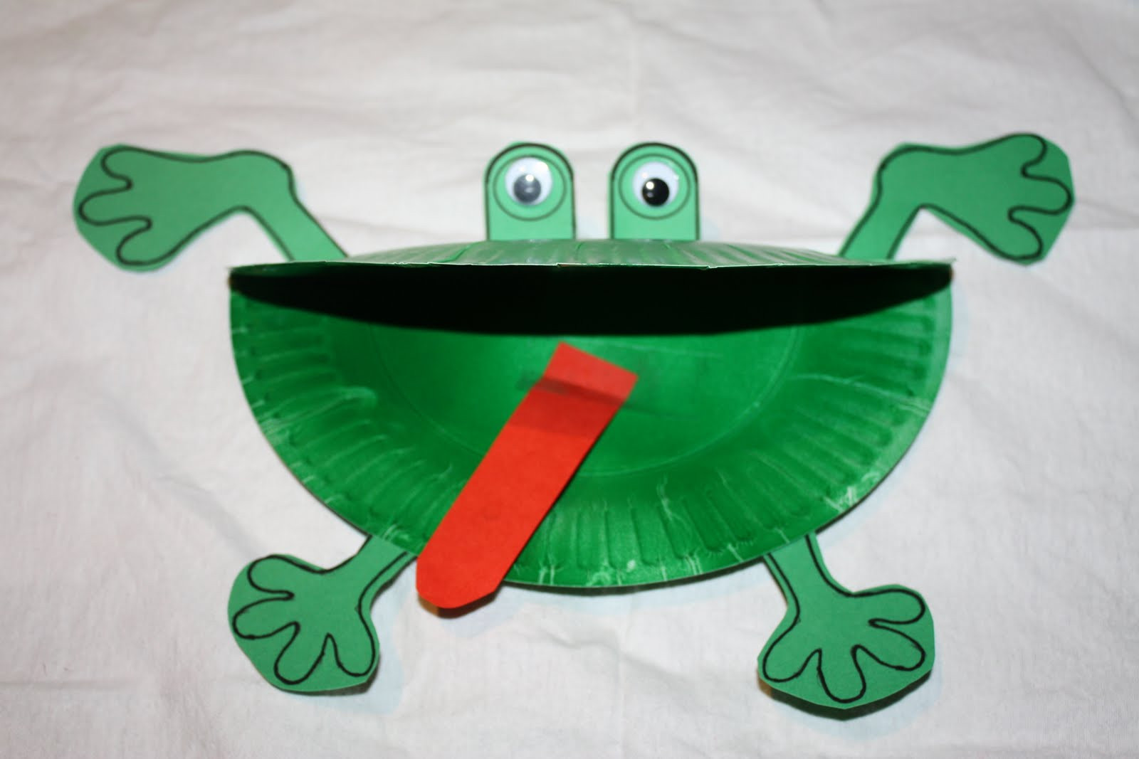 Frog Art For Toddlers
 Kids Love Craft Frogs