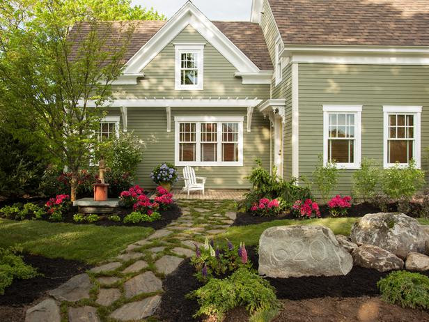 Front Yard Landscape
 Dos and Don’ts of Front Yard Landscape