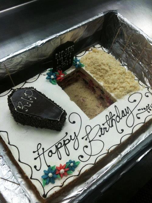 Funny Happy Birthday Cake
 21 Clever and Funny Birthday Cakes