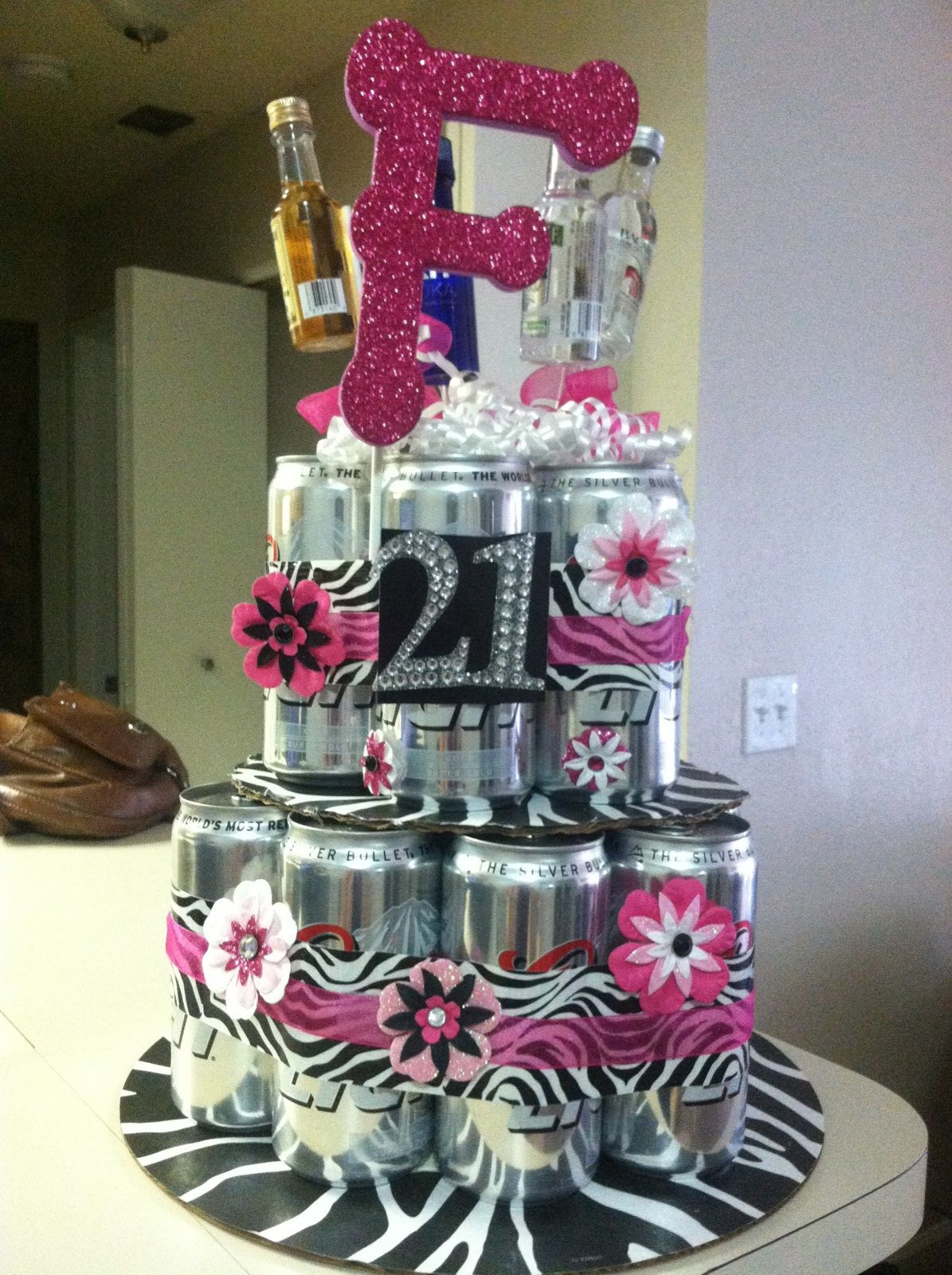 Gift Ideas For 21St Birthday Female
 DIY Beer Cake for a 21st birthday t but can mine be