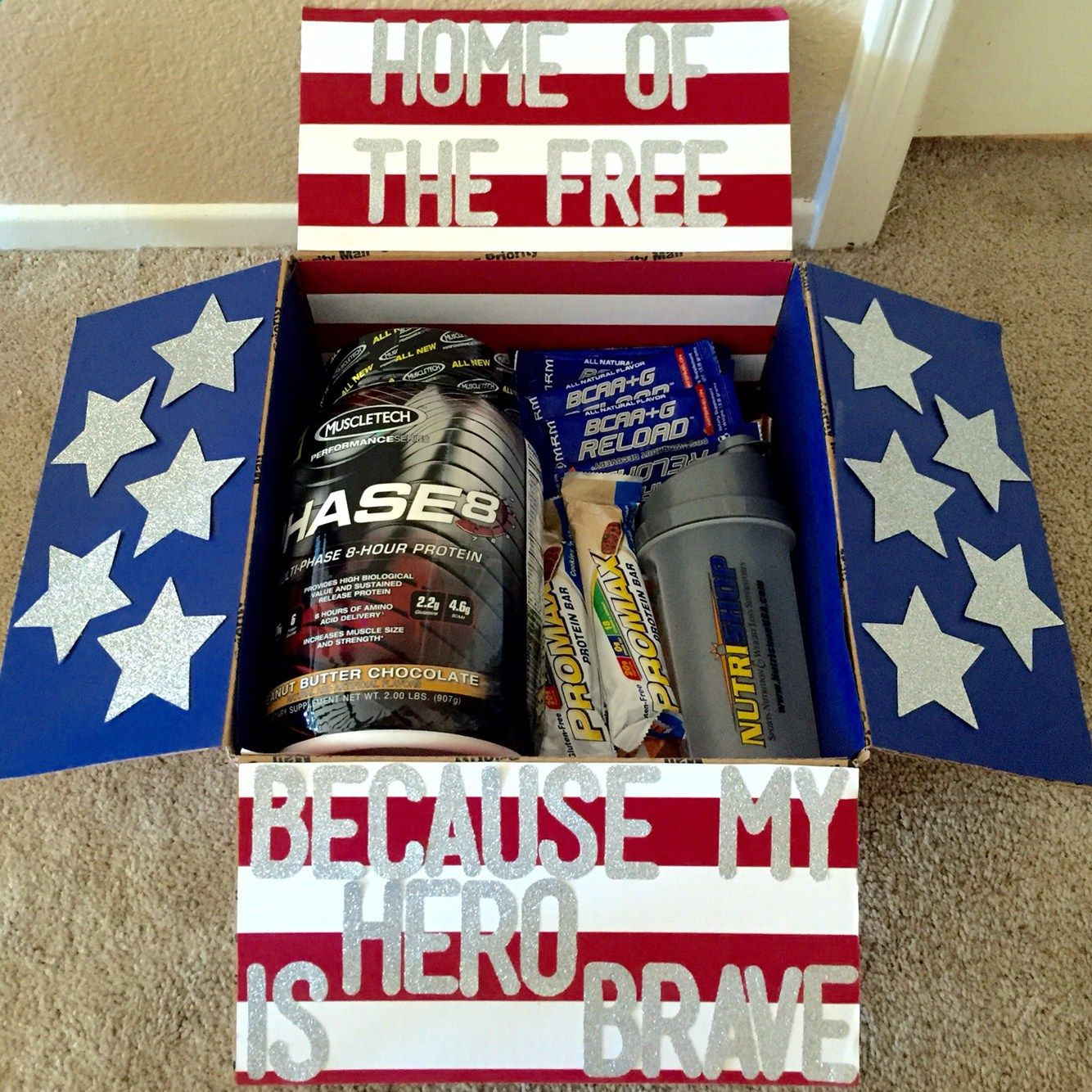 Gift Ideas For Army Boyfriend
 4th of July themed care package for babe