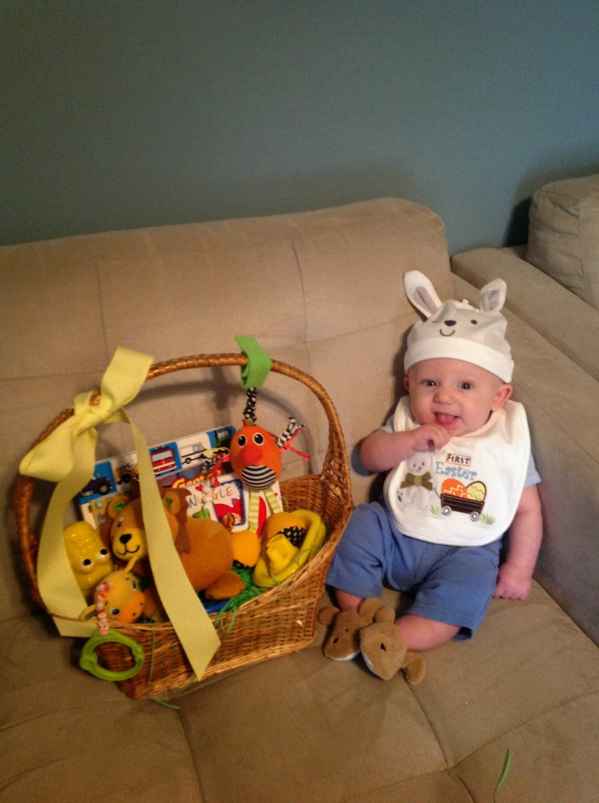 Gift Ideas For Baby'S First Easter
 Easter Basket Ideas for Babies and Toddlers 95 Ideas