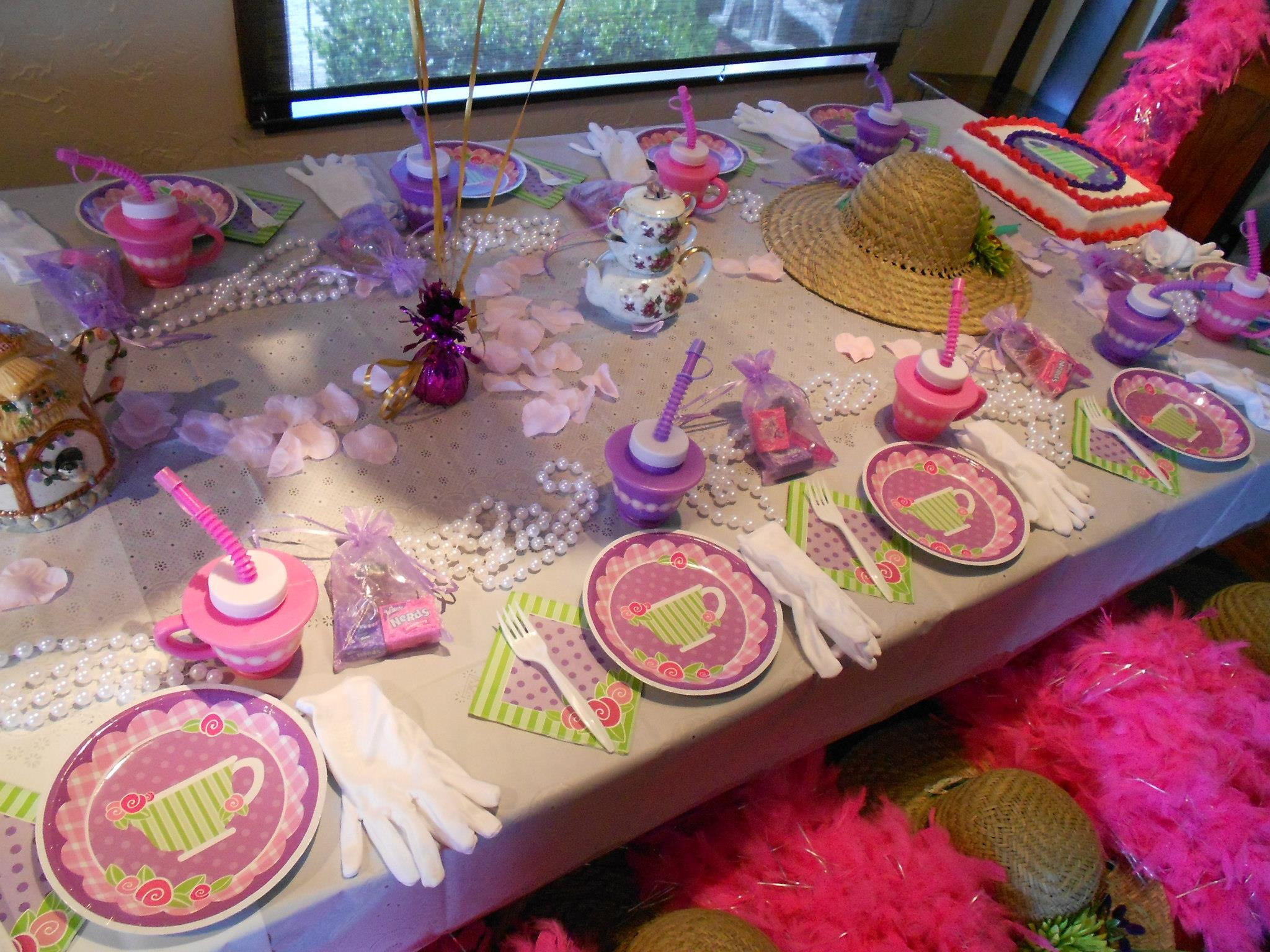 Girl Tea Party Ideas
 Girls Tea Party is a Good Chance to Relax a Bit