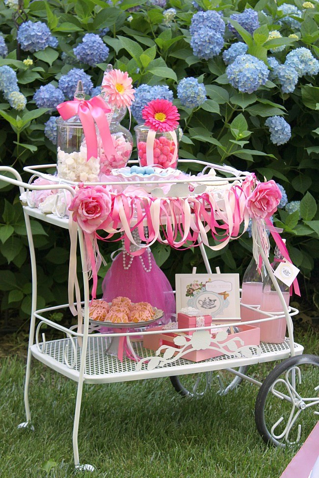 Girl Tea Party Ideas
 Great Ideas For A Little Girls Tea Party Celebrations at