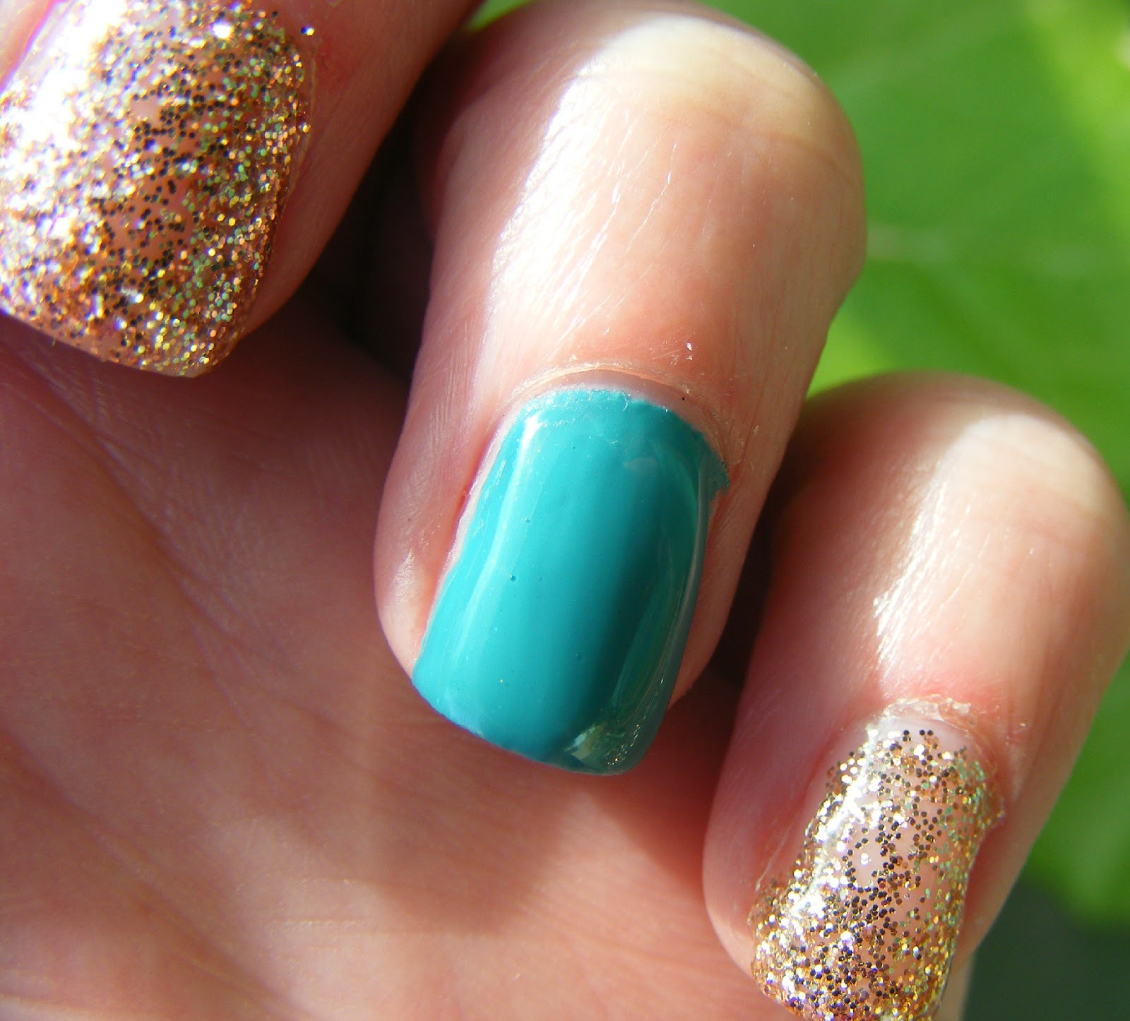 Glitter Gel Nails
 Cosette s Beauty Pantry Nails The Day NOTD Glitter