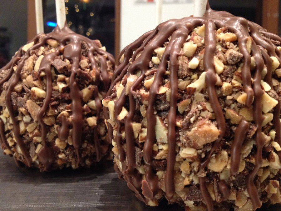 Gourmet Chocolate Caramel Apples
 English Toffee Gourmet Apple is a Real Treat at the
