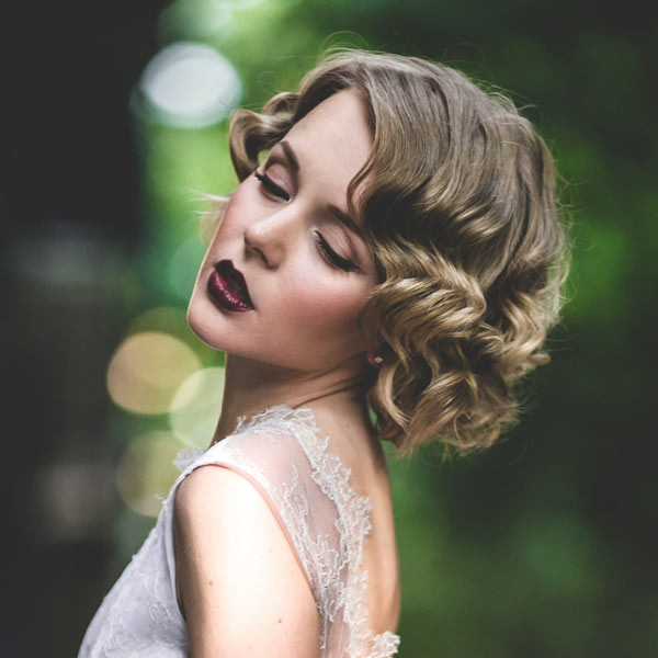 Great Gatsby Hairstyles For Long Hair
 Holiday Hairstyle The Great Gatsby Look for Short & Long