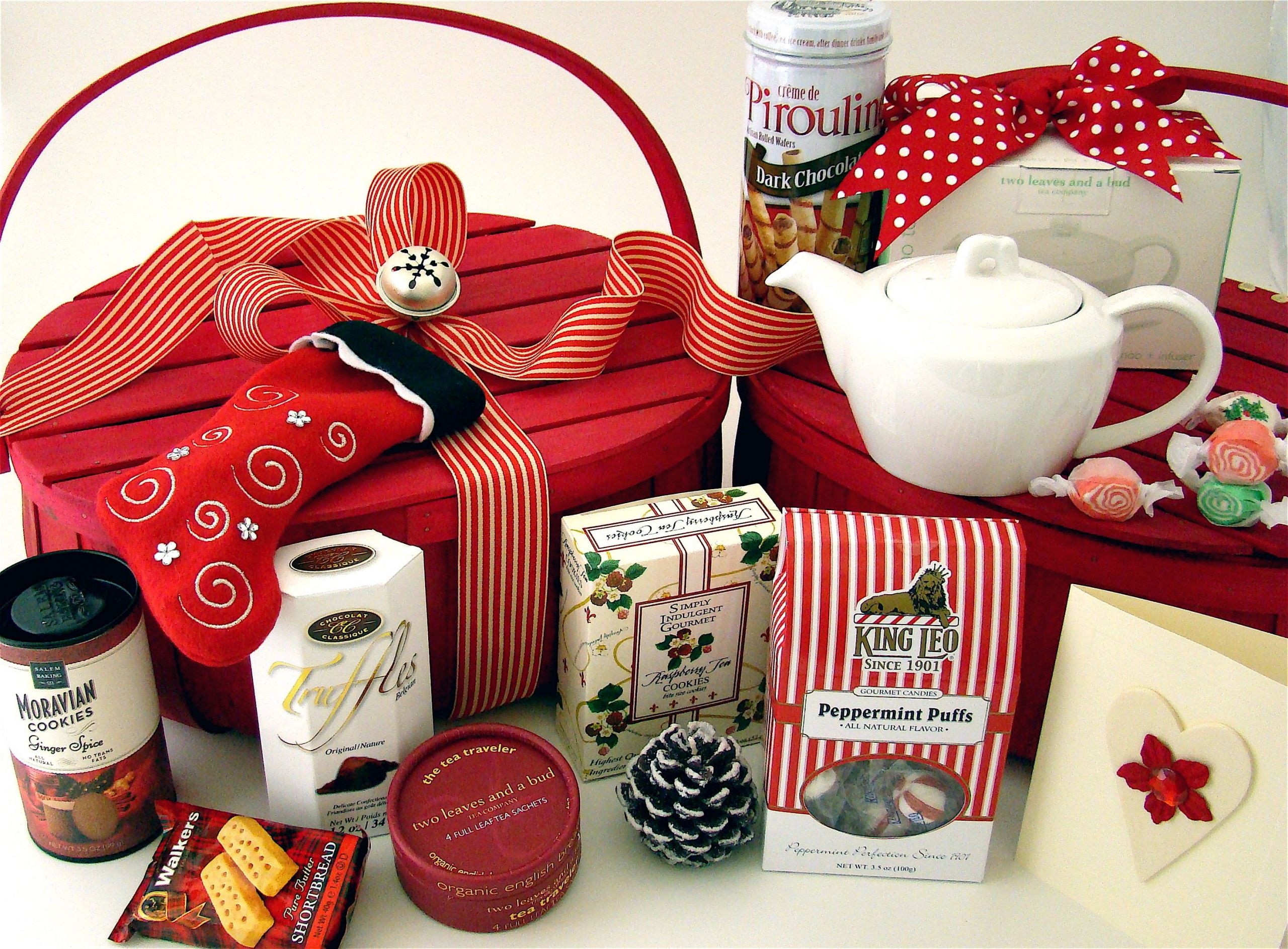 Great Holiday Gift Ideas
 Great Christmas Gift Basket idea you don t have to use
