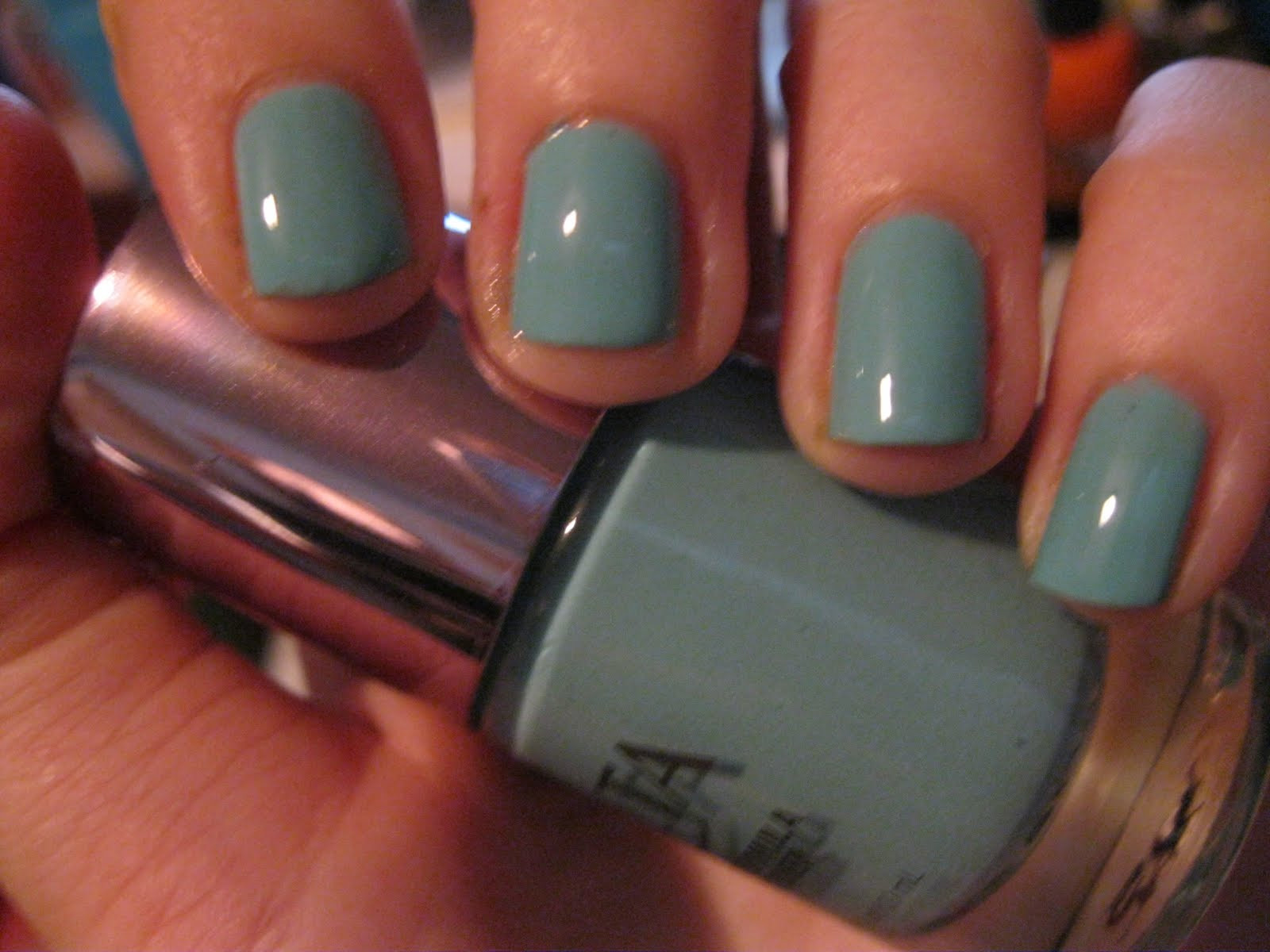 Great Nail Colors
 The Nail Polish Enthusiast Colors that Look Good on Short