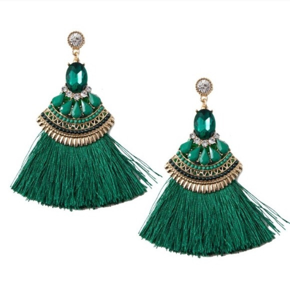 Green Tassel Earrings
 Jewelry Emerald Green Stunning Tassel Earrings