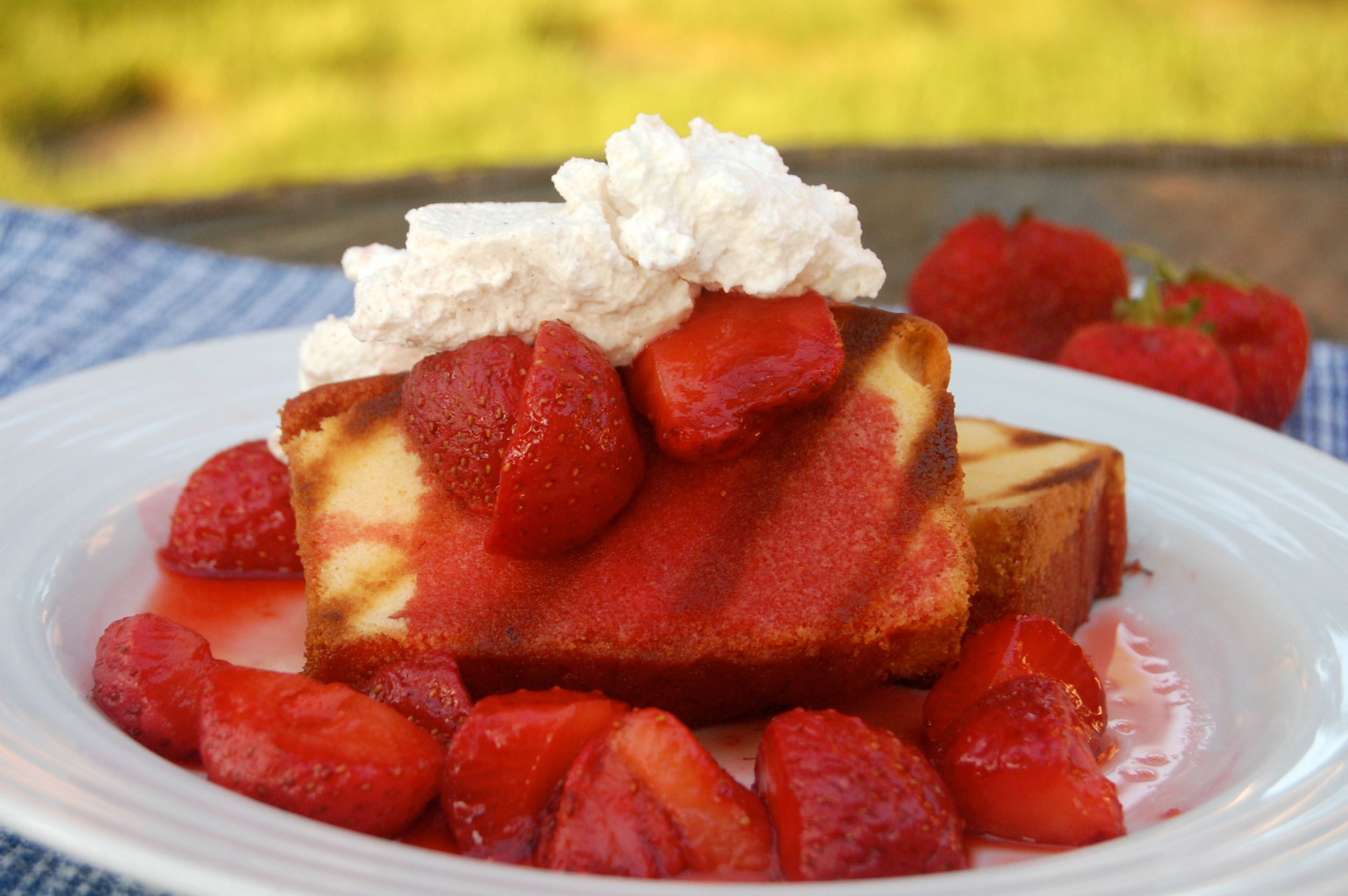 Grilled Pound Cake
 Grilled Pound Cake with Balsamic Strawberries