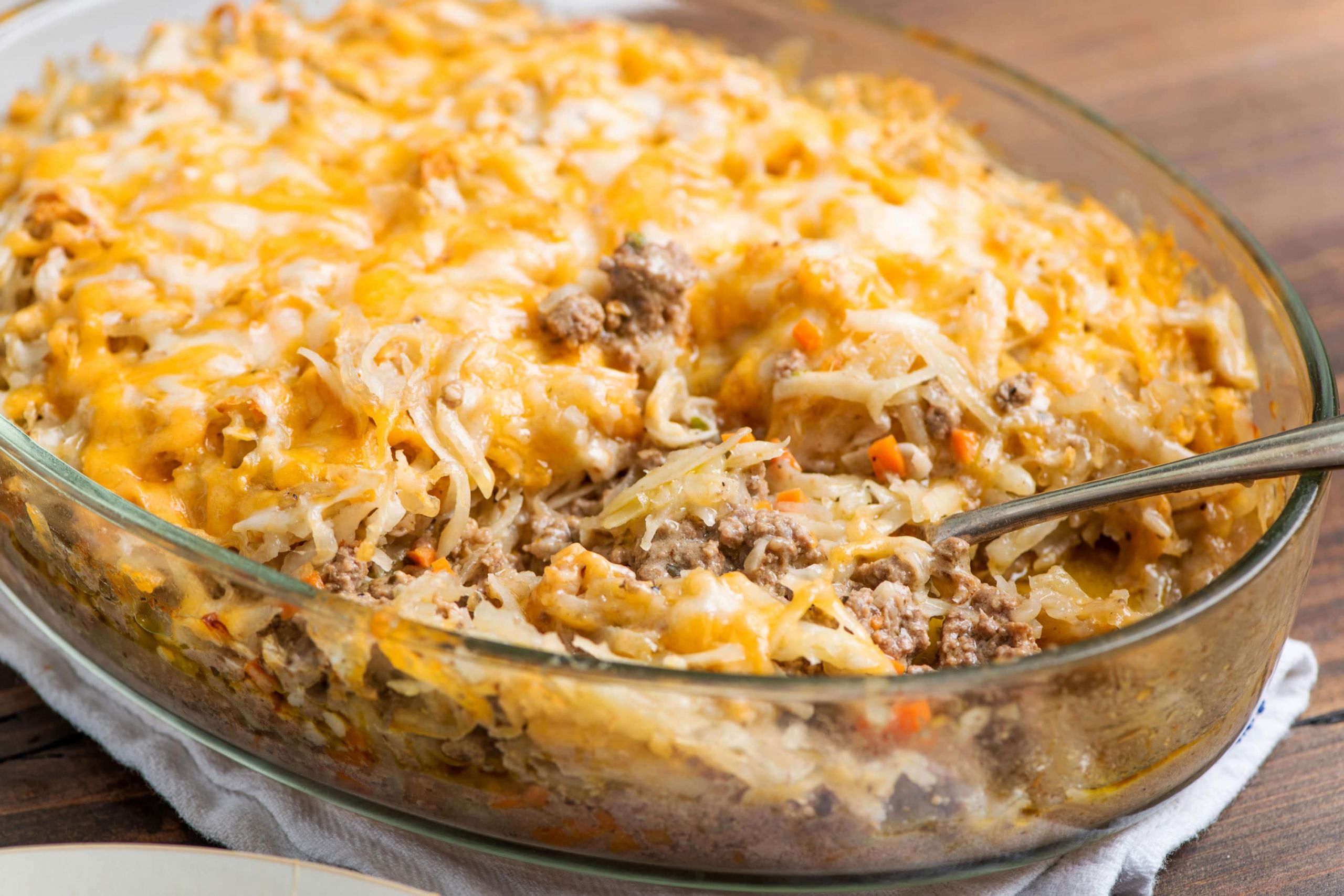 Ground Beef And Hash Brown Casserole
 Cheesy Ground Beef and Hash Brown Casserole Recipe — The