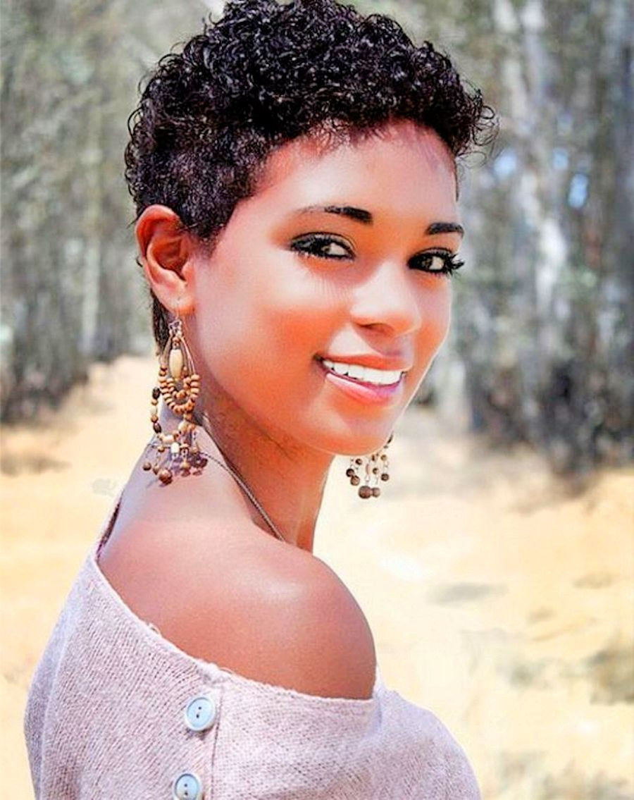 Haircuts For Black Women
 La moda en tu cabello Cortes de pelo corto pixie mujeres