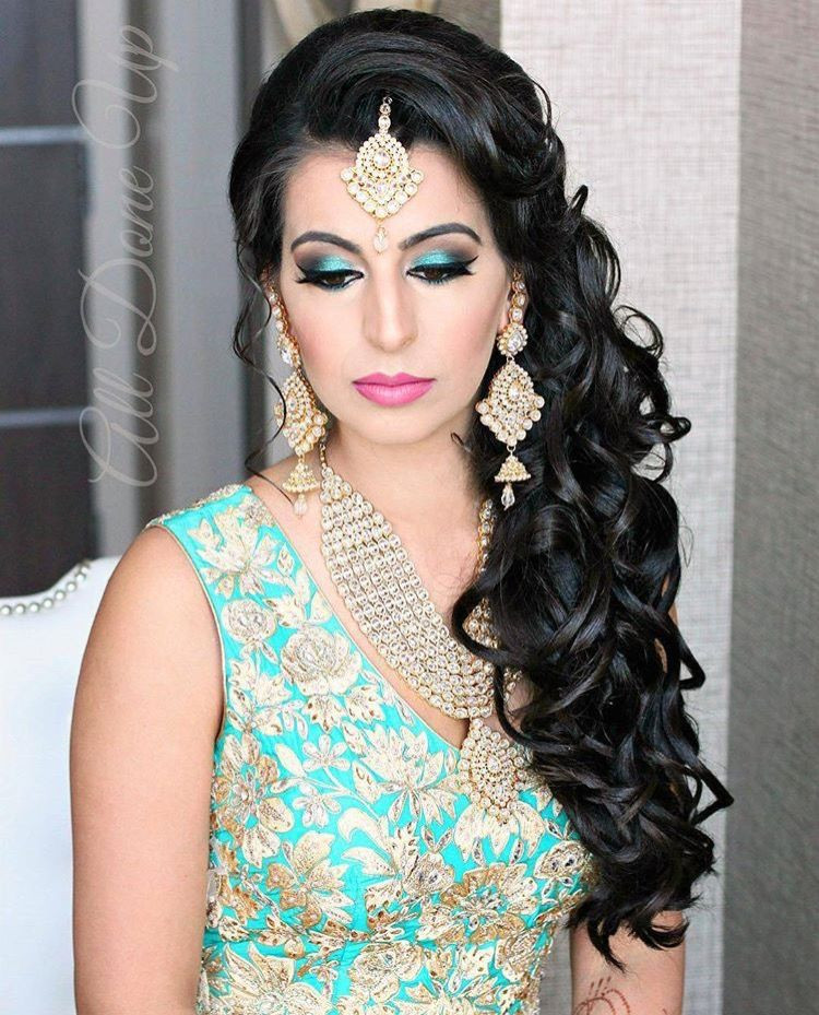 Hairstyle Indian Wedding
 Gorgeous Kundan Jewelry paired with a bright teal lehenga