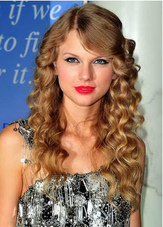 Hairstyles For Long Curly Frizzy Hair
 27 Amazing Hairstyles for Long Curly Hair
