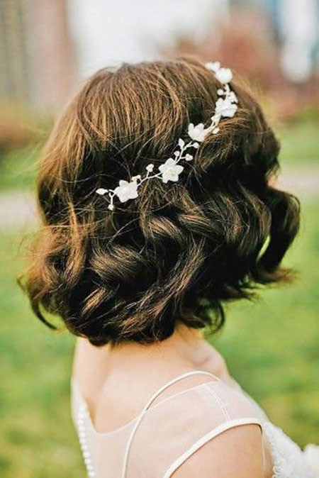 Hairstyles For Short Hair For Weddings
 23 Amazing Short Hairstyles for Weddings
