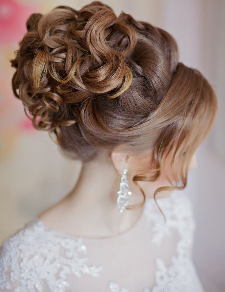 Hairstyles Updo For Wedding
 Drop Dead Gorgeous Curly Wedding Updos
