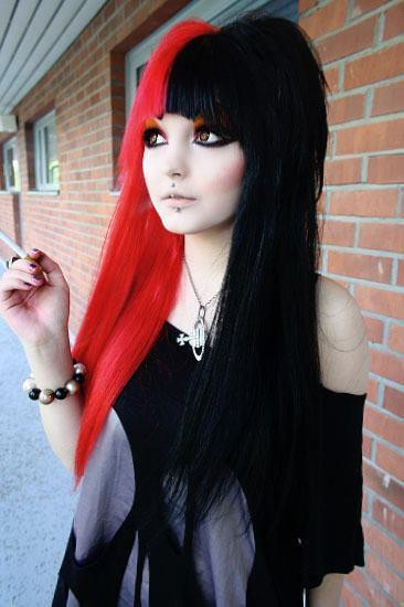 Half Black Half Red Hairstyle
 split dye on Tumblr