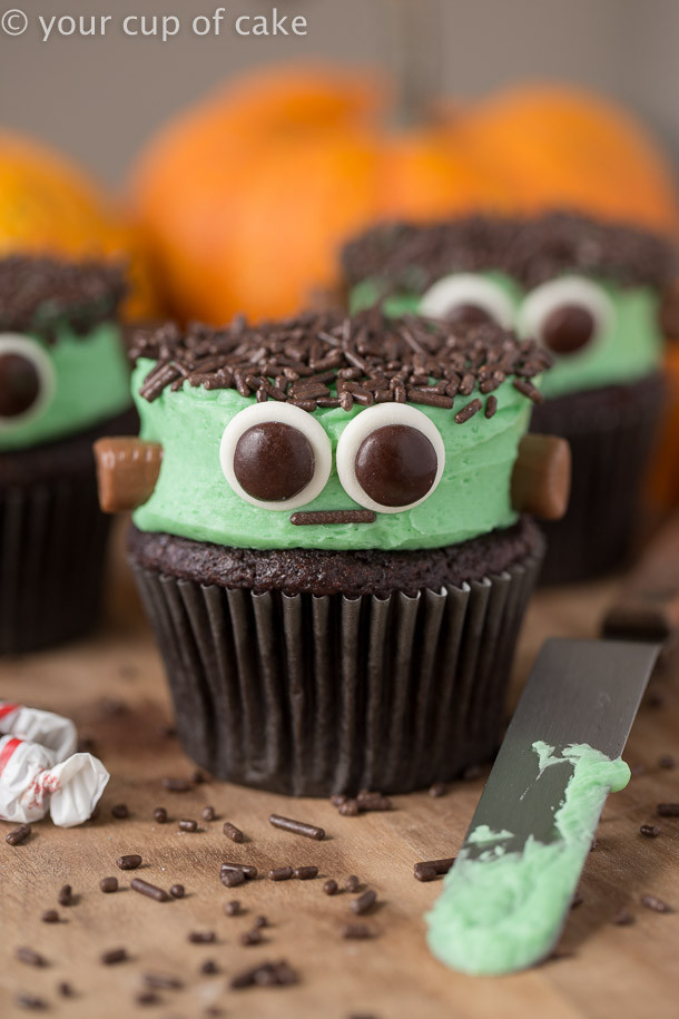 Halloween Cup Cakes
 Halloween Oreo Spider Cupcakes Easy Spooky Spiders Your