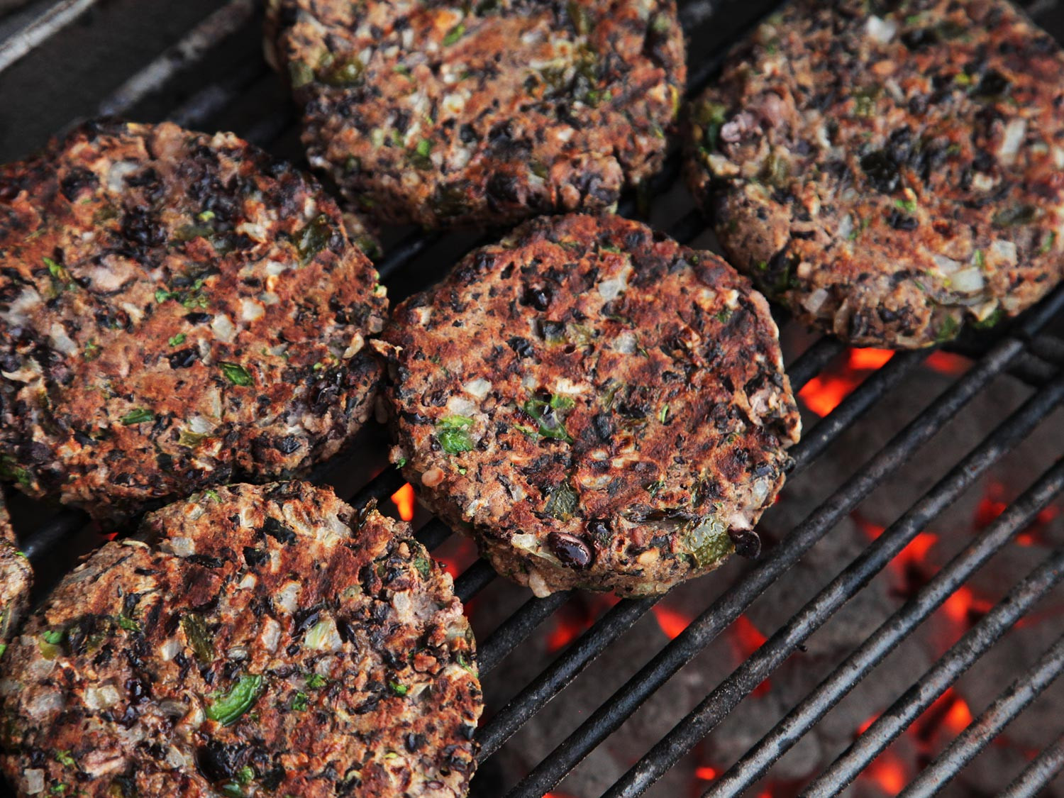 Hamburgers Grill Recipe
 2 Awesome Homemade Ve arian Burgers Even a Carnivore