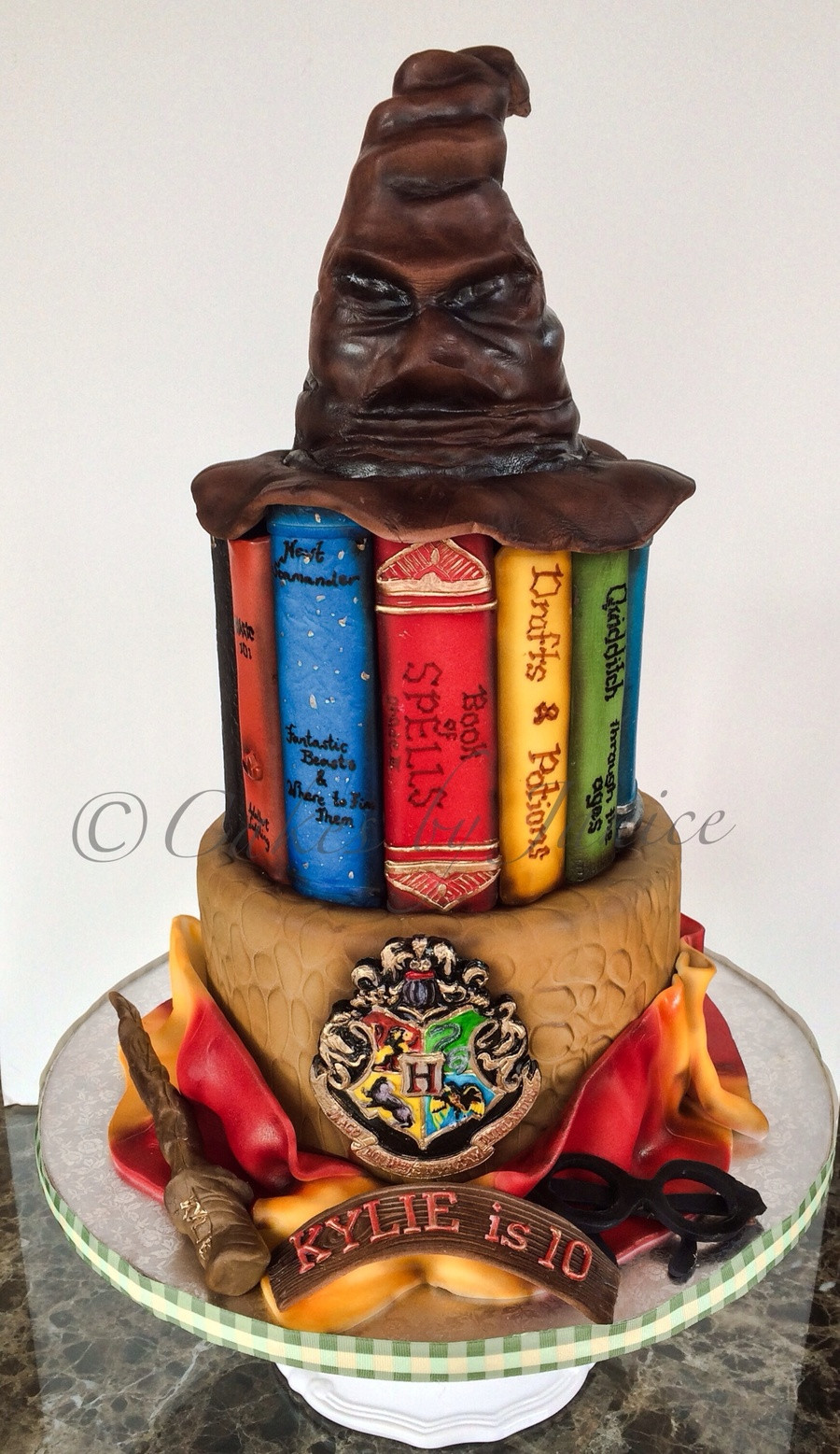 Harry Potter Birthday Cakes
 Harry Potter Themed 6 And 8 Inch Cake Wand Eyeglasses