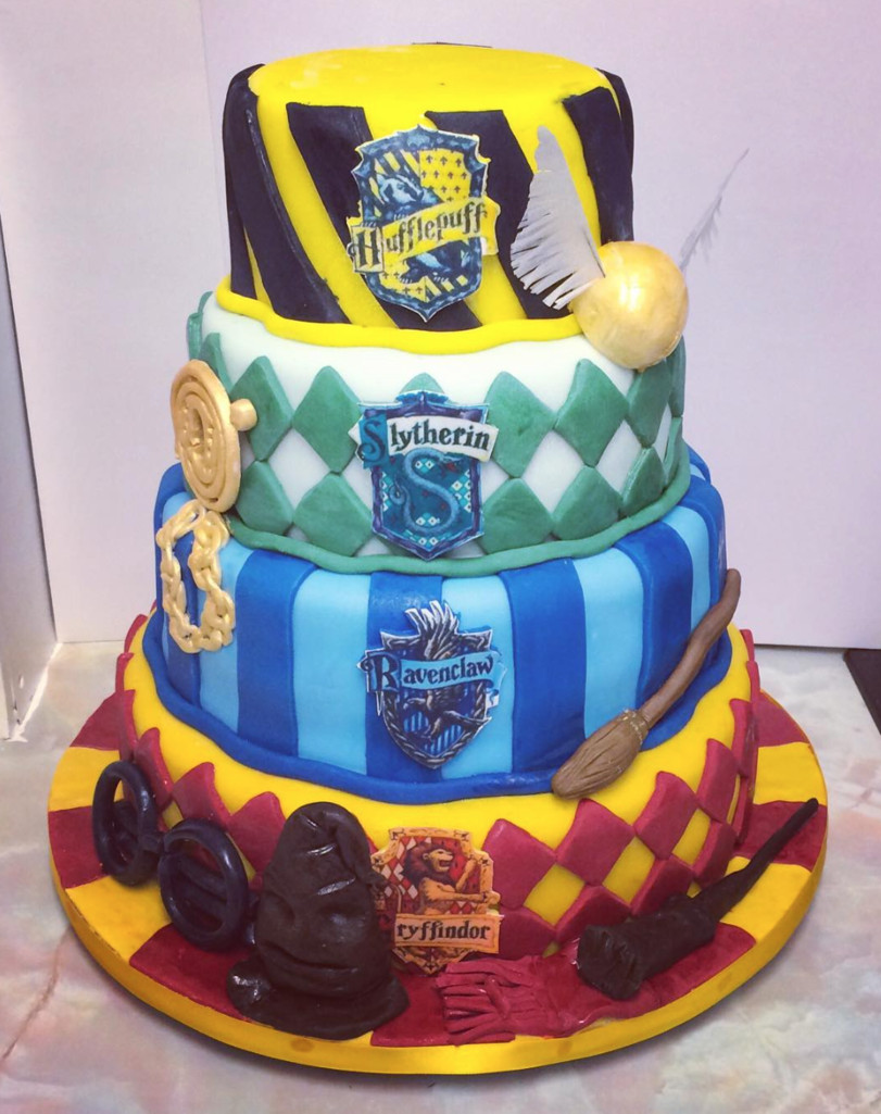 Harry Potter Birthday Cakes
 Harry Potter Wedding Cakes