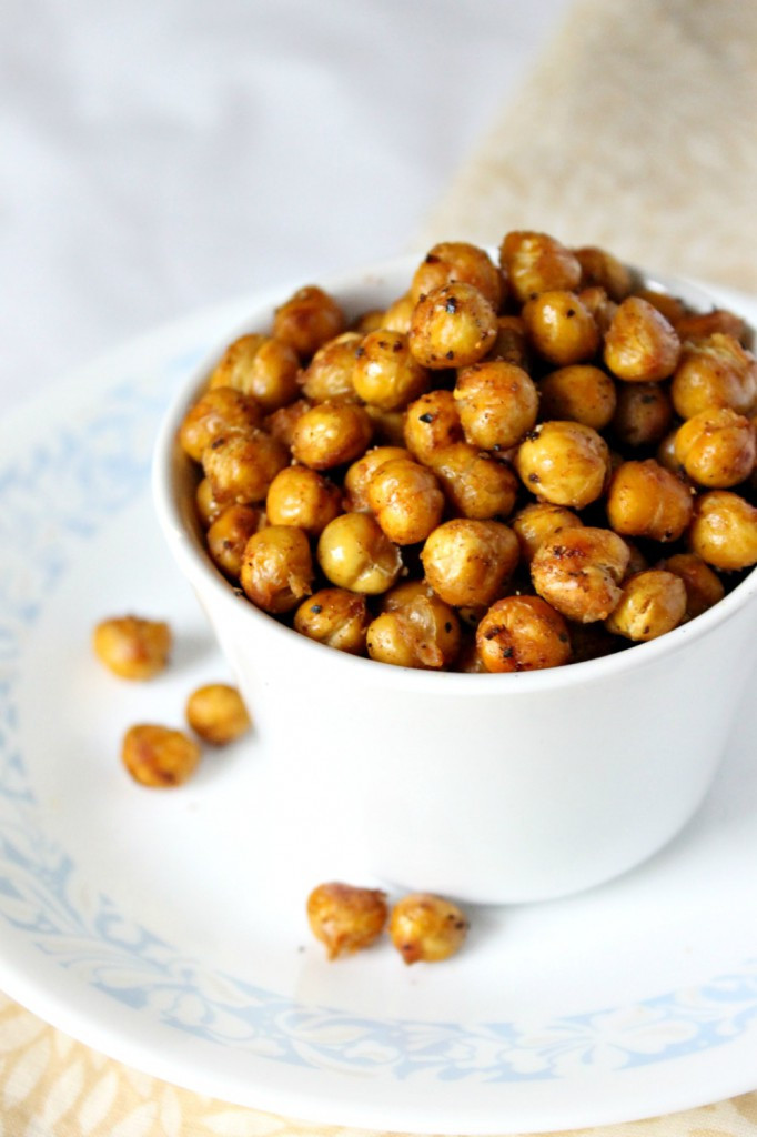 Healthy Spicy Snacks
 Spicy Roasted Chickpeas