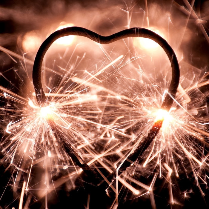 Heart Shaped Sparklers For Weddings
 12" Heart Shaped Wedding Sparklers