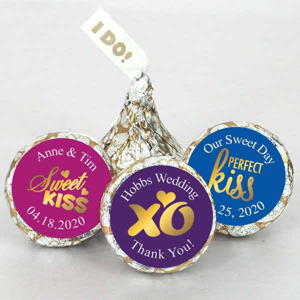 Hershey Wedding Favors
 Gold Foil Personalized Hershey Kisses