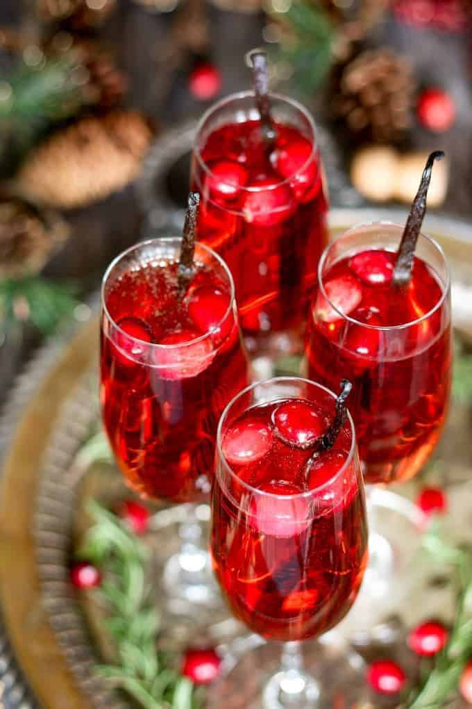Holiday Drinks With Champagne
 Vanilla Cranberry Mimosa The Perfect Easy Holiday Cocktail